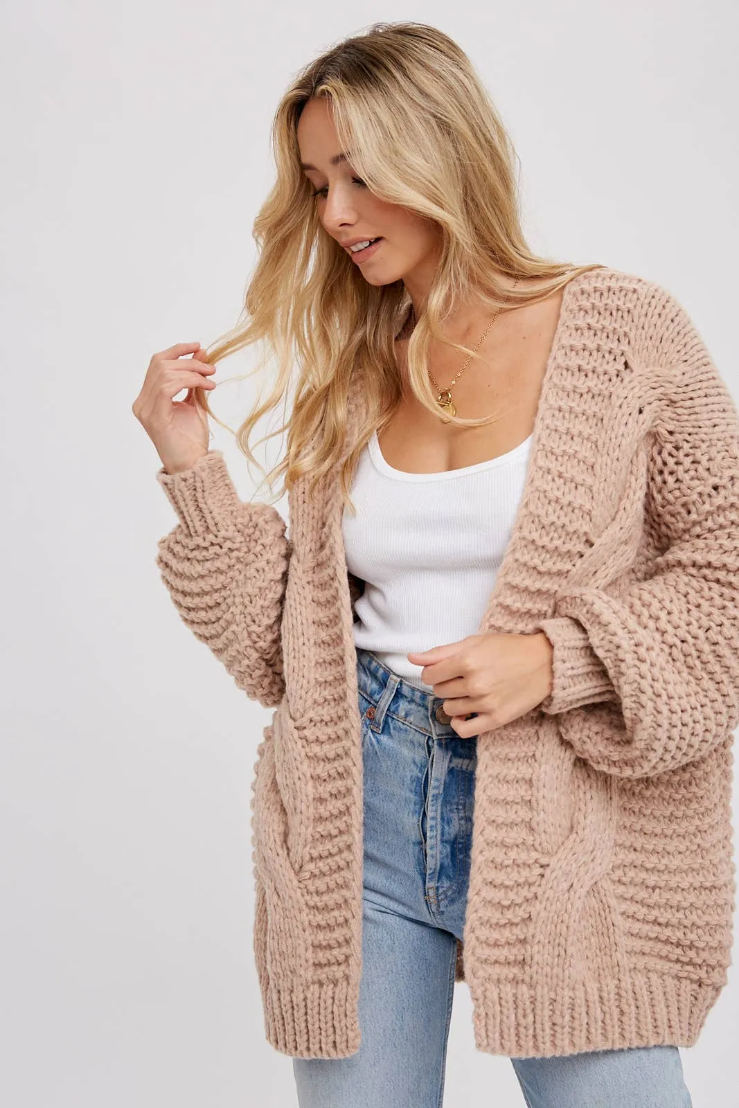 BLUIVY CHUNKY CABLE CARDIGAN