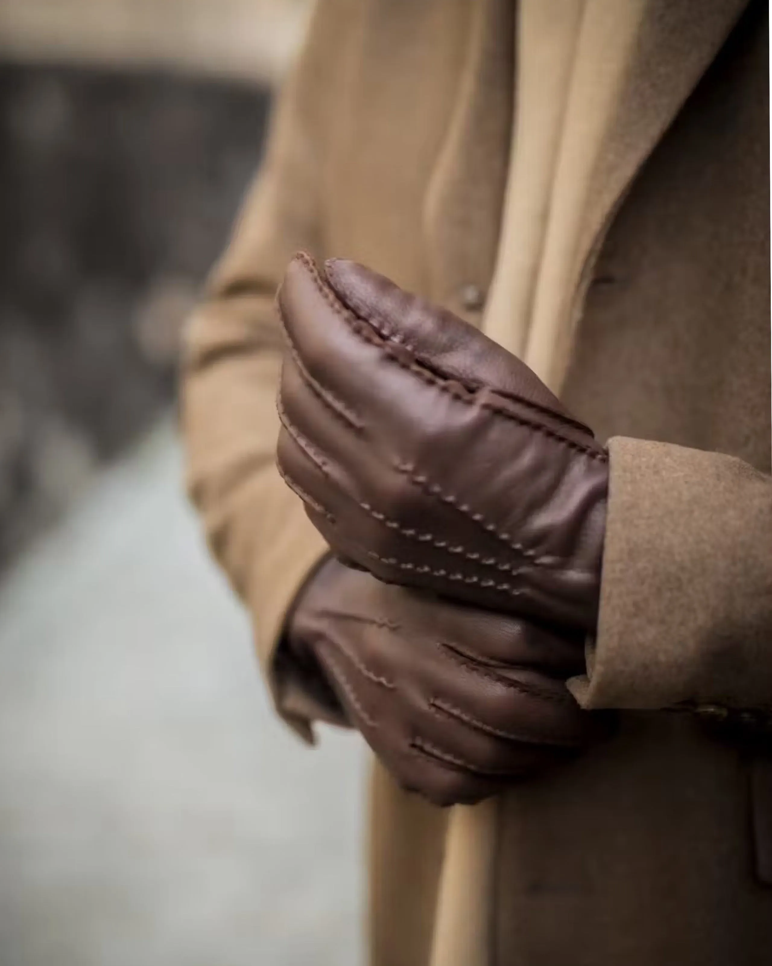 Hestra Matthew Chocolate Deerskin Gloves