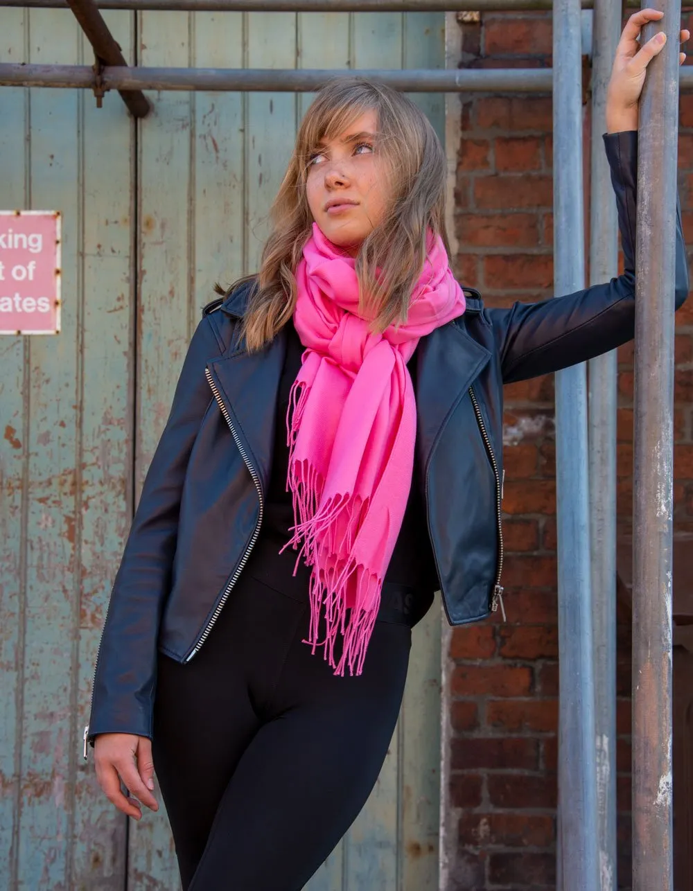 Hot Pink Pashmina | SECONDS